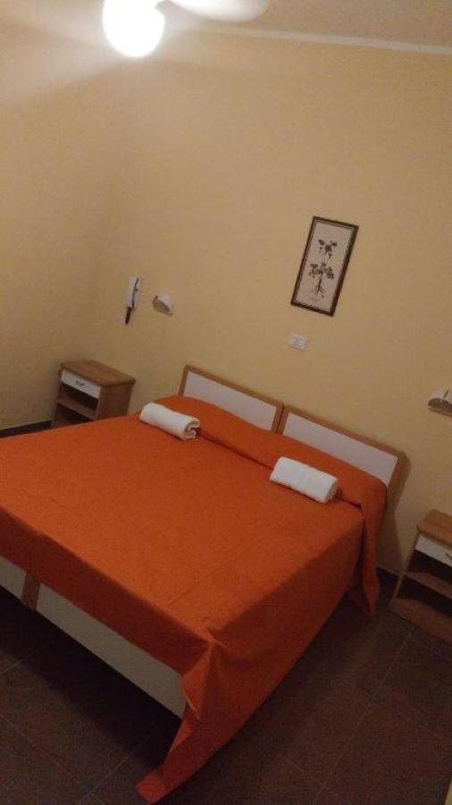 Hotel Piccari Nuova Gestione ريميني المظهر الخارجي الصورة
